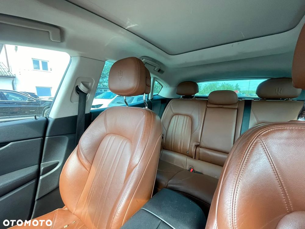 Maserati Levante Q4 - 15