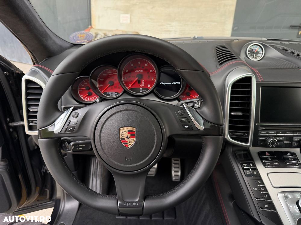 Porsche Cayenne GTS Tiptronic S - 9