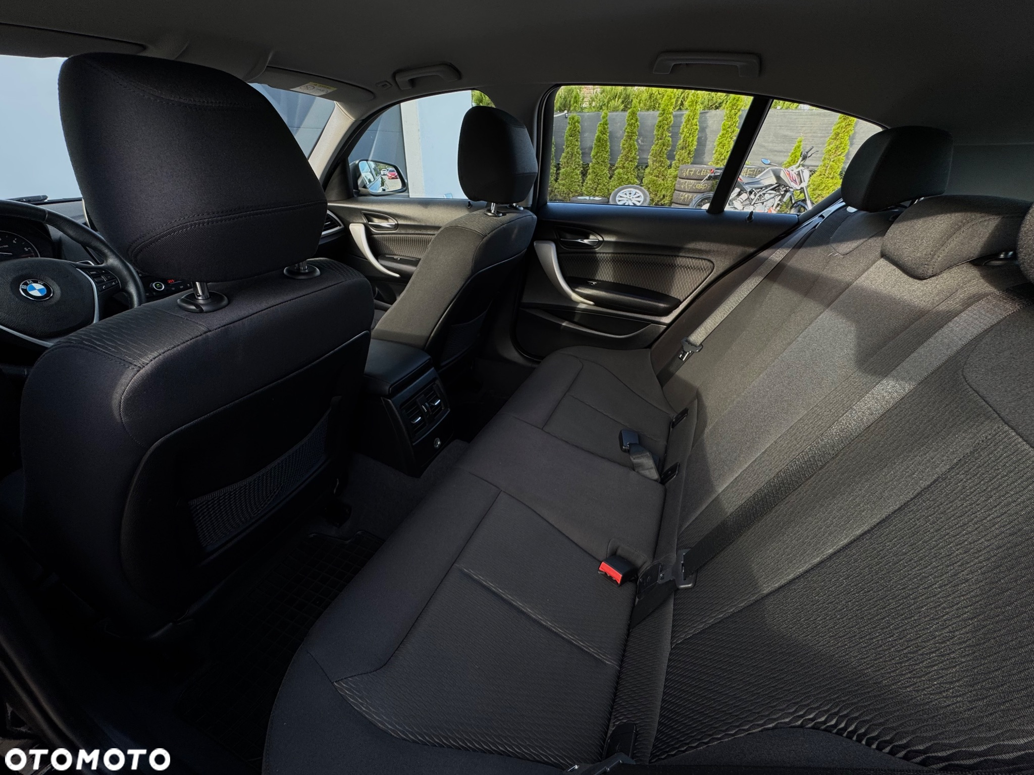 BMW Seria 1 118d - 36
