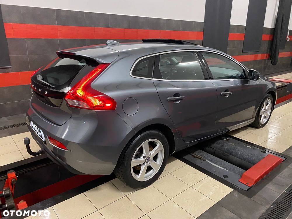 Volvo V40 D2 Linje You - 10