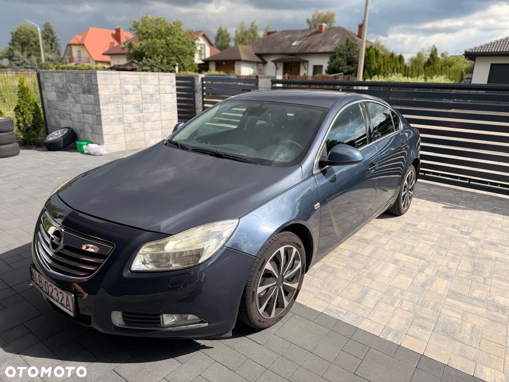 Opel Insignia 1.8 - 2