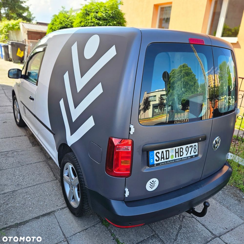Volkswagen Caddy - 9