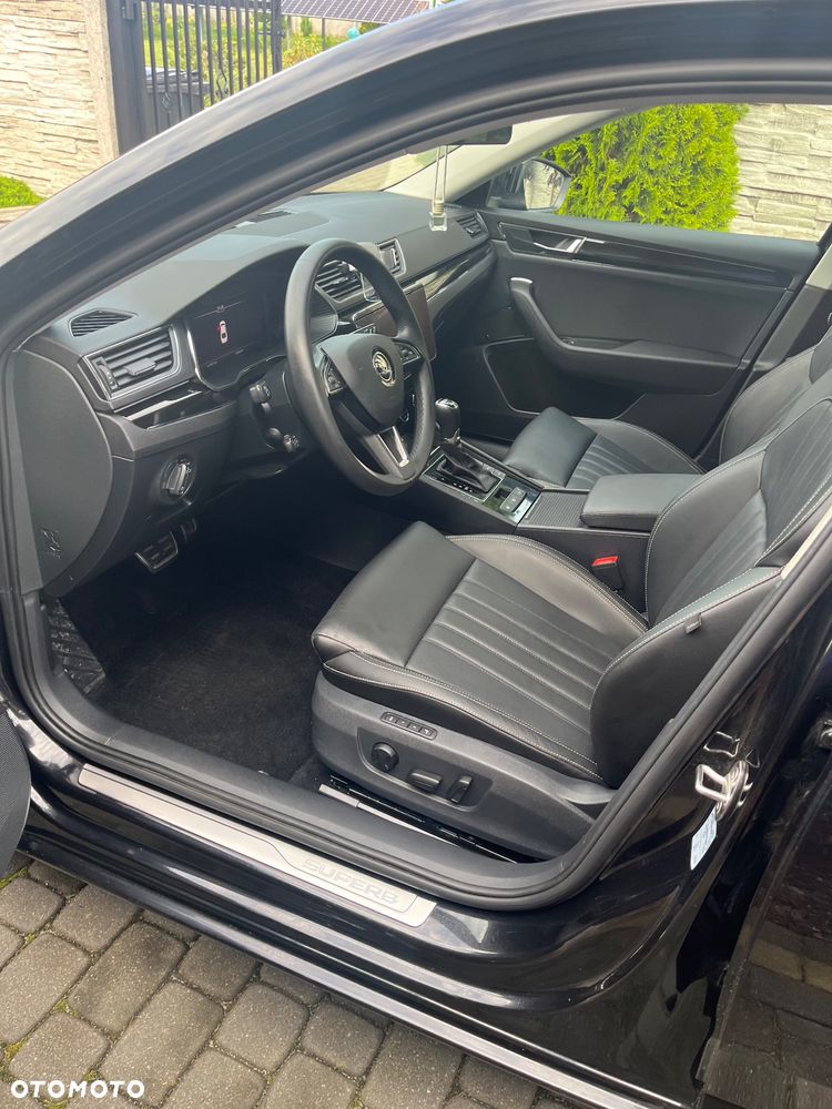 Skoda Superb 2.0 TDI SCR 4x4 L&K DSG - 15