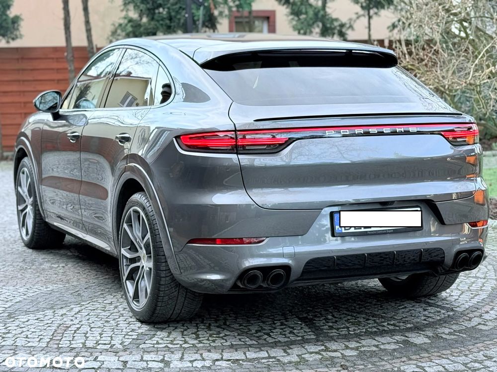 Porsche Cayenne S - 2