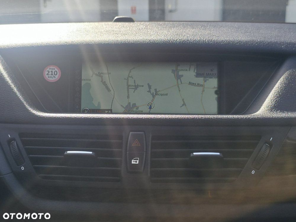 BMW X1 - 14