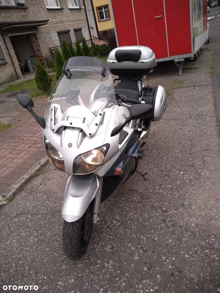 Yamaha FJR - 2