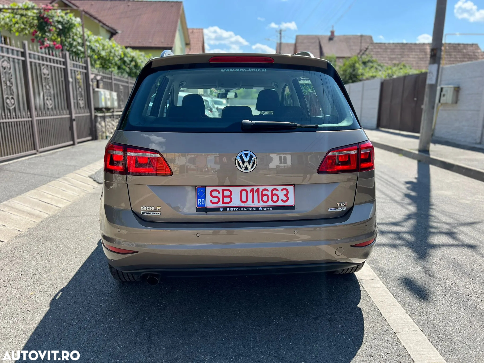 Volkswagen Golf Sportsvan 1.6 TDI BlueMotion Comfortline - 4