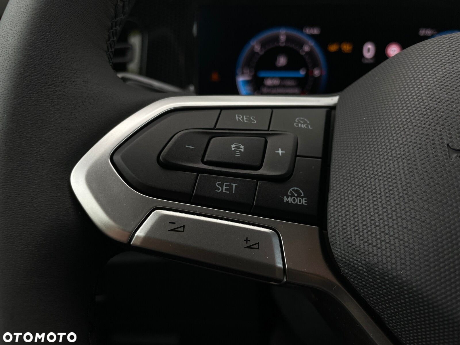 Volkswagen Tiguan 2.0 TDI Special Edition DSG - 17