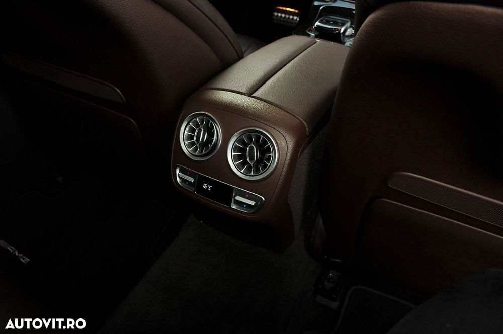 Mercedes-Benz CLS - 18