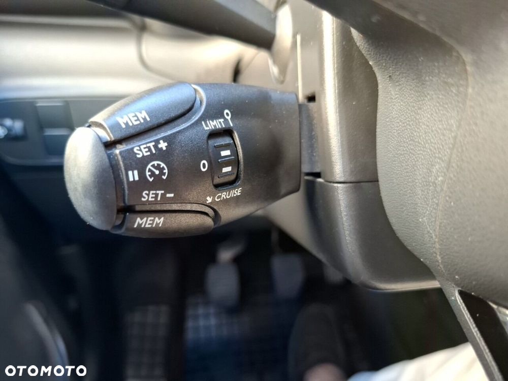 Citroën C3 1.2 PureTech Max - 24