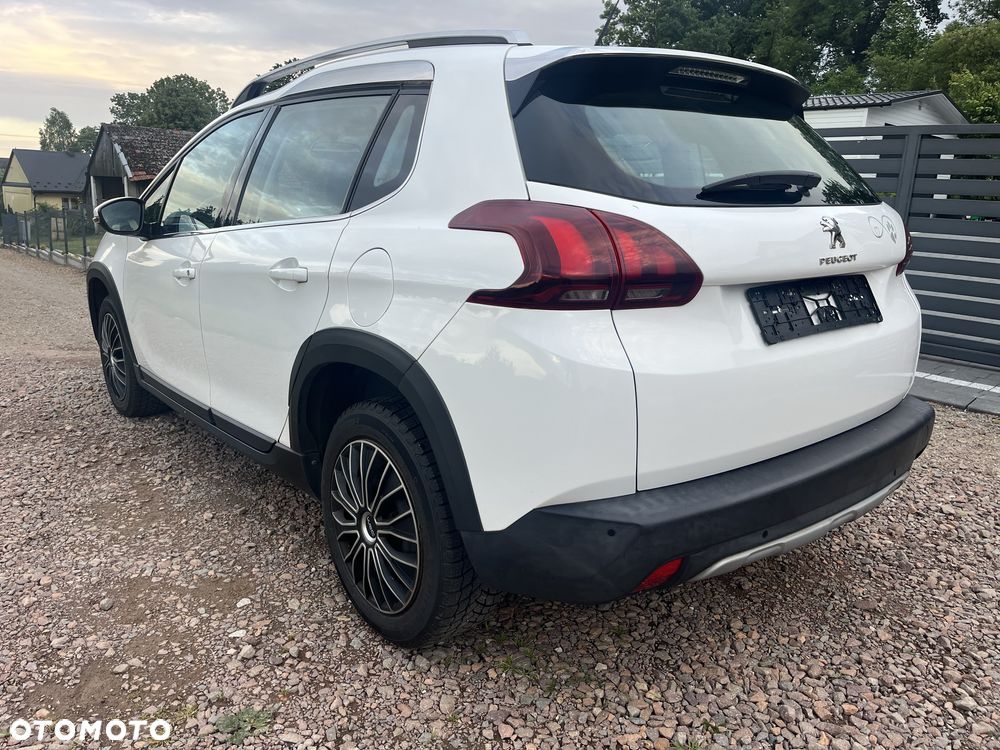 Peugeot 2008 - 5
