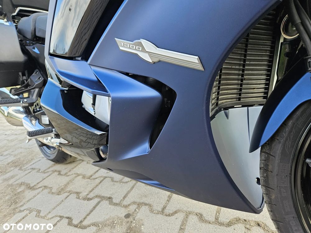 Yamaha FJR - 21