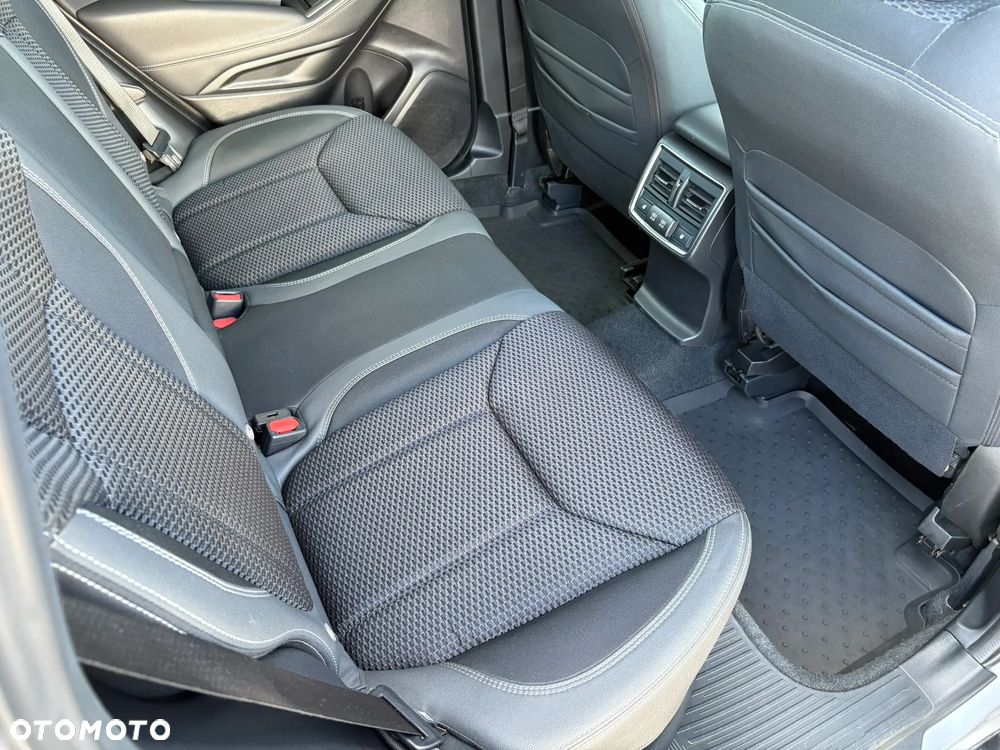 Subaru Forester 2.0 i Exclusive Lineartronic - 29