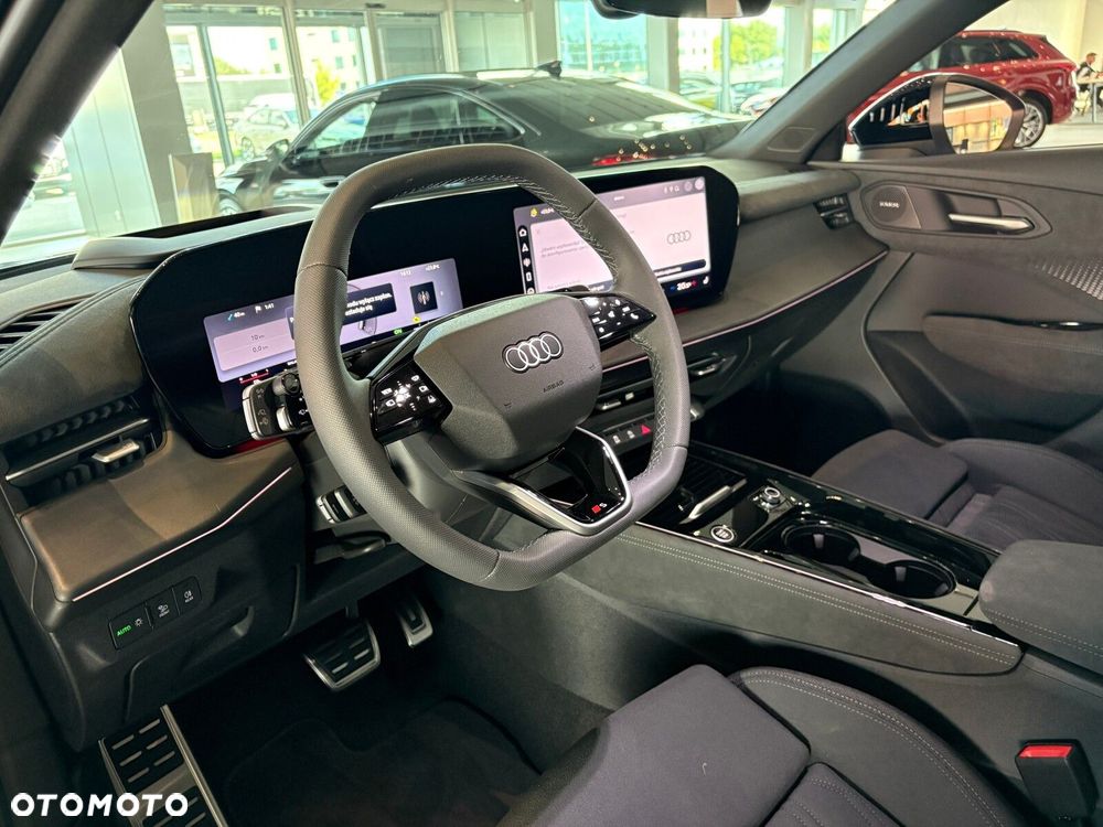 Audi Q3 Sportback - 16