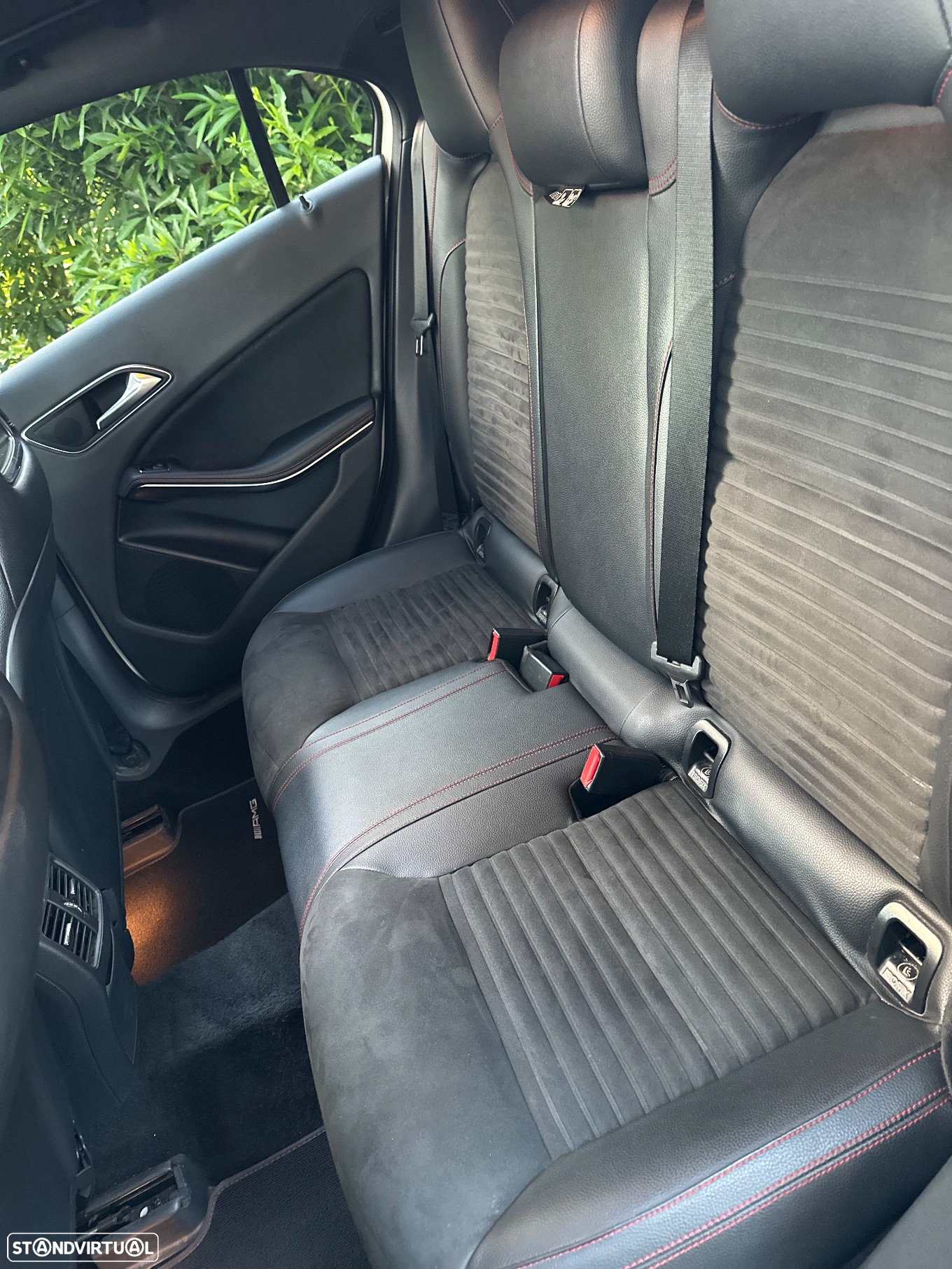 Mercedes-Benz A 180 CDI 7G-DCT AMG Line - 8