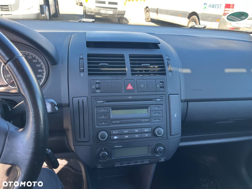 Volkswagen Polo 1.4 Sportline - 8
