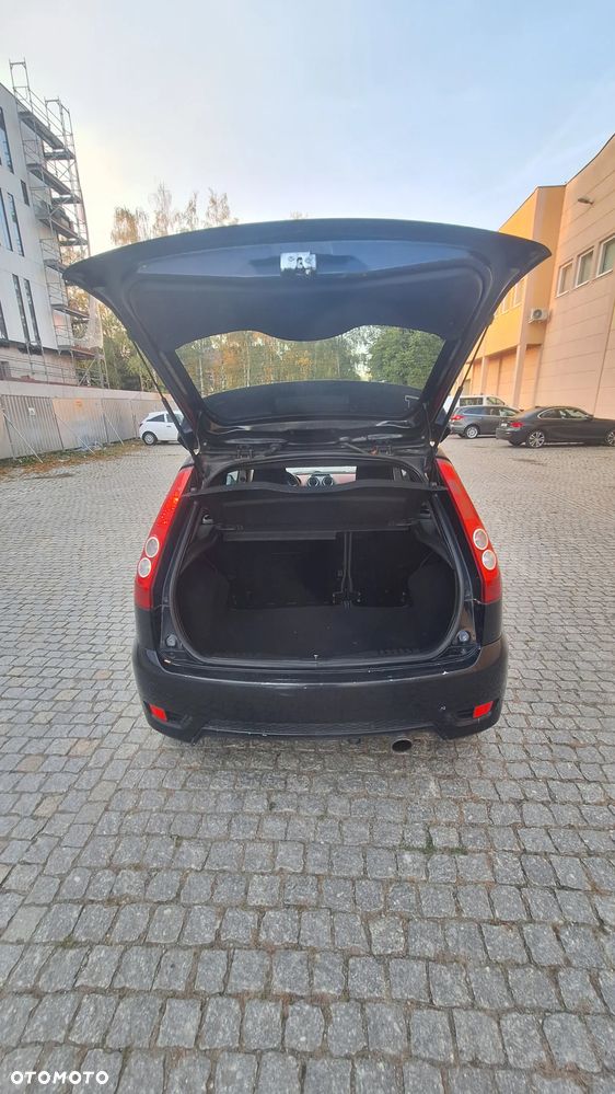Ford Fiesta 2007 photo 5