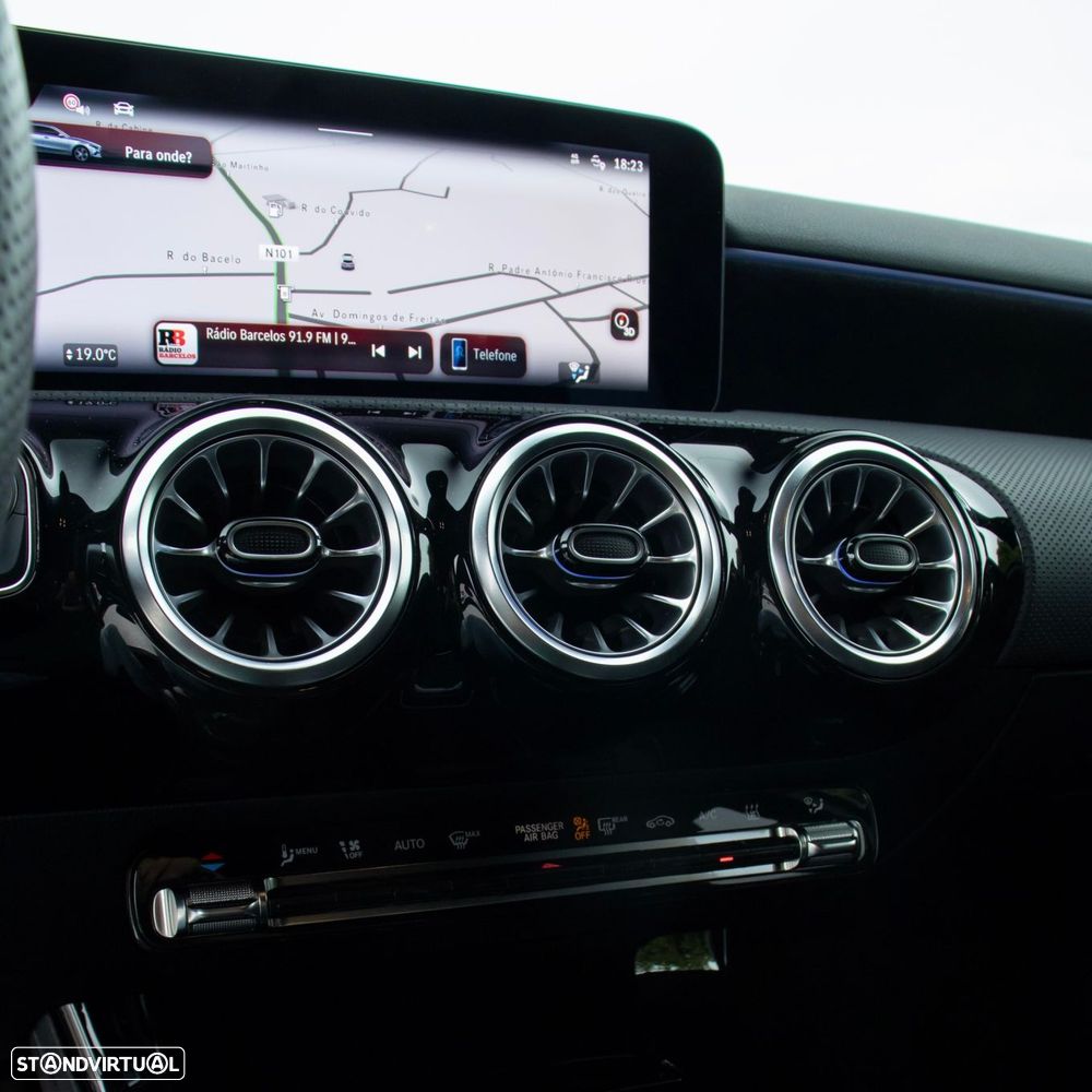 Mercedes-Benz A 250 e - 17