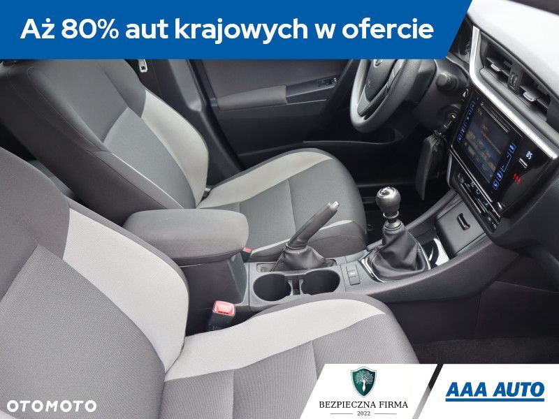 Toyota Auris - 10