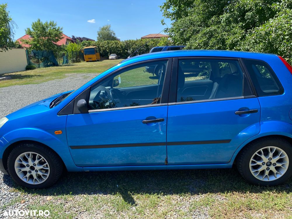 FORD Fiesta 2004 — imagine 3