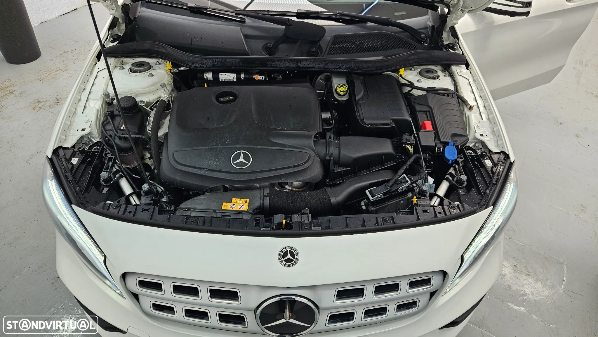 Mercedes-Benz GLA 220 4Matic 7G-DCT AMG Line - 29