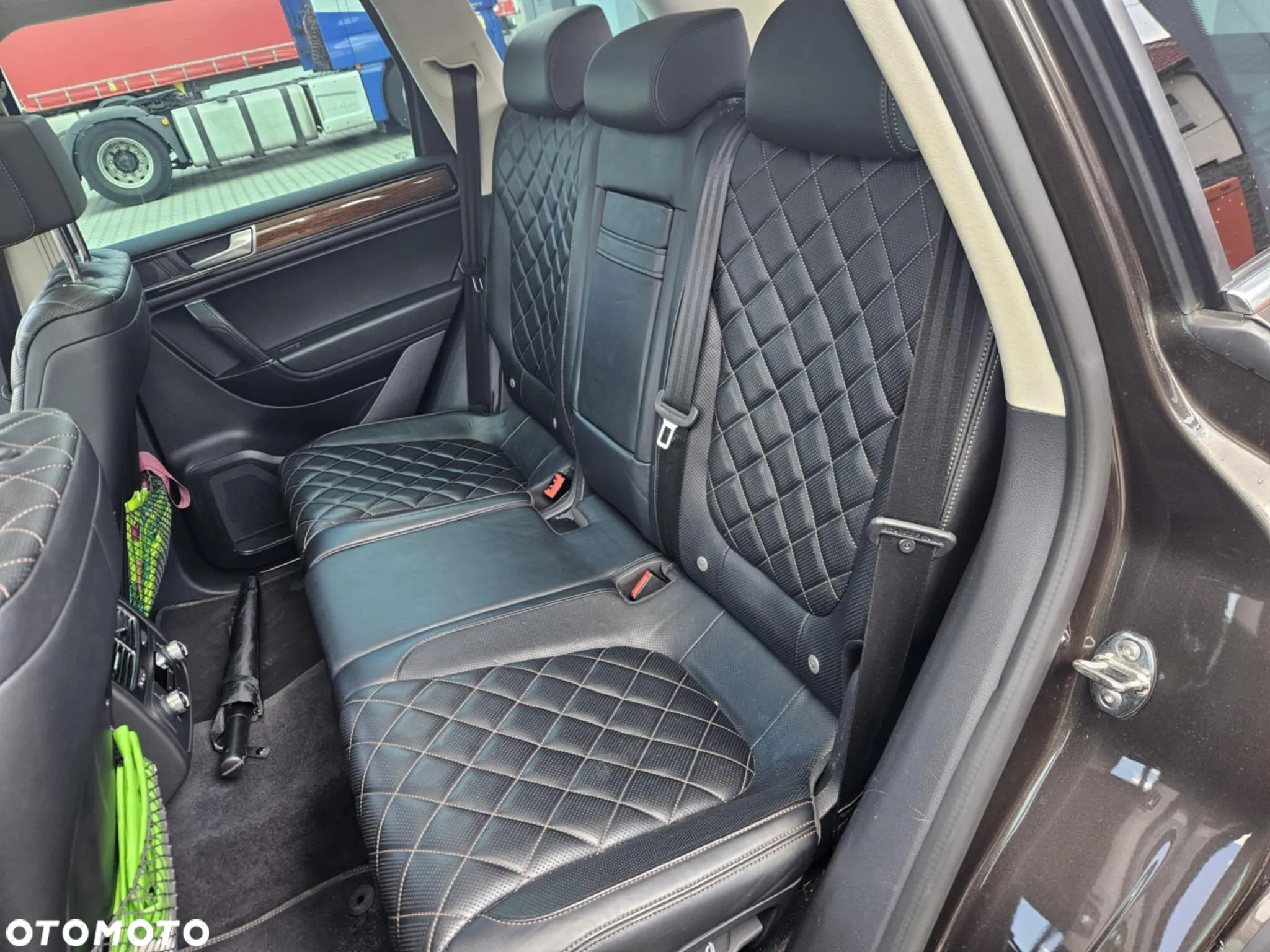 Volkswagen Touareg 3.0 V6 TDI SCR Blue Motion DPF Automatik Executive Edition - 10