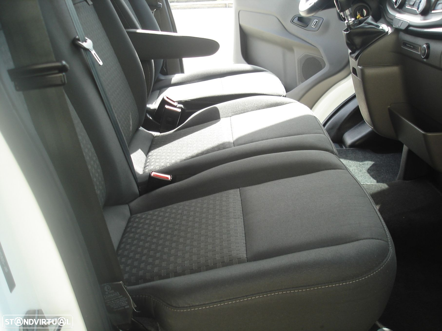 Ford Transit - 15