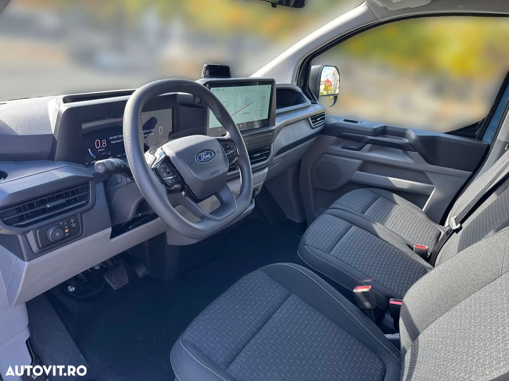Ford Transit Custom - 10