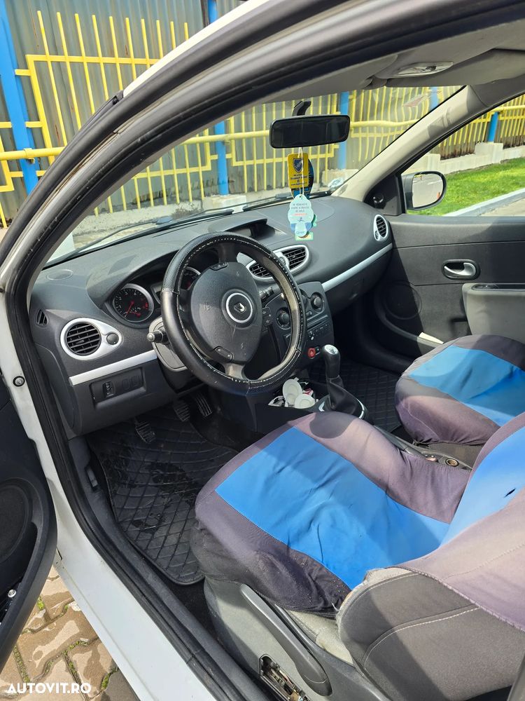 Renault Clio III 1.5 dCi Dynamique - 7