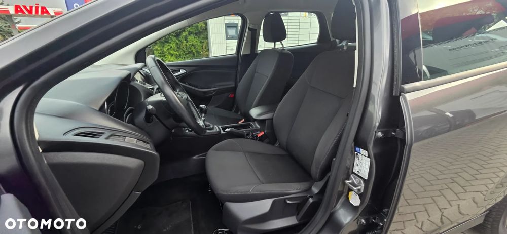 Ford Focus 1.5 EcoBoost STart-Stopp-System TITANIUM - 31