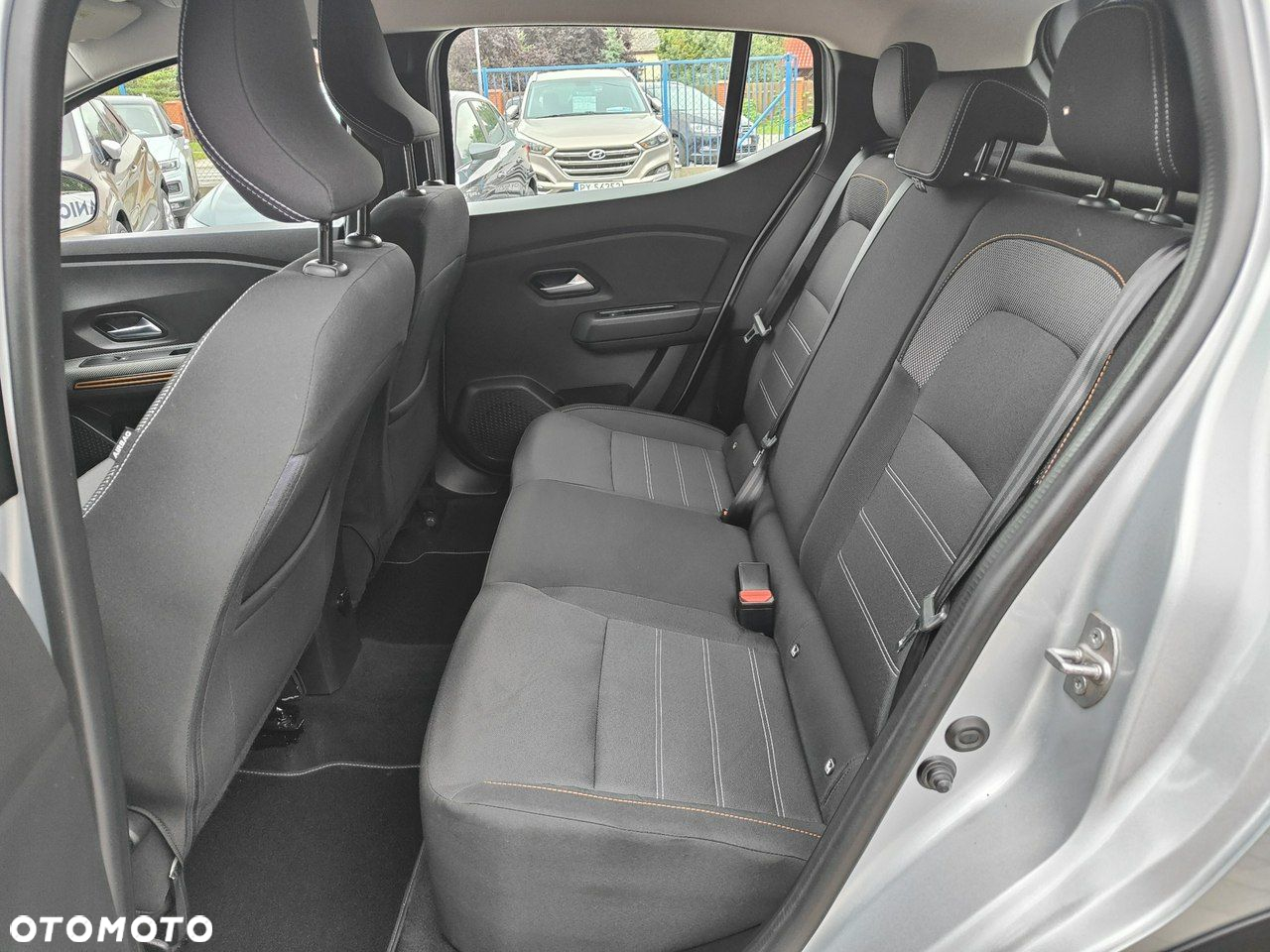 Dacia Sandero Stepway TCe 100 Celebration - 27