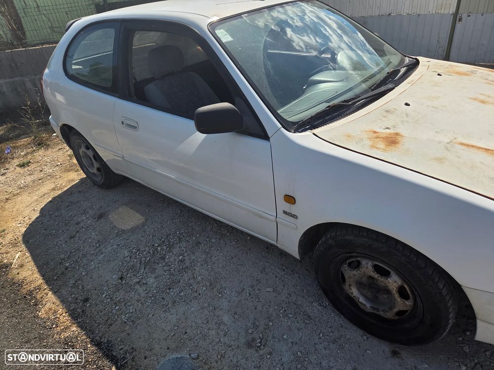 Toyota Corolla - 3