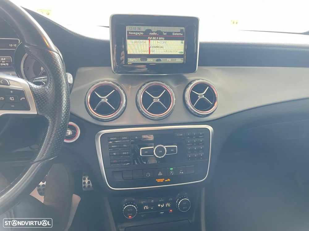 Mercedes-Benz GLA 200 CDi AMG Line Aut. - 11
