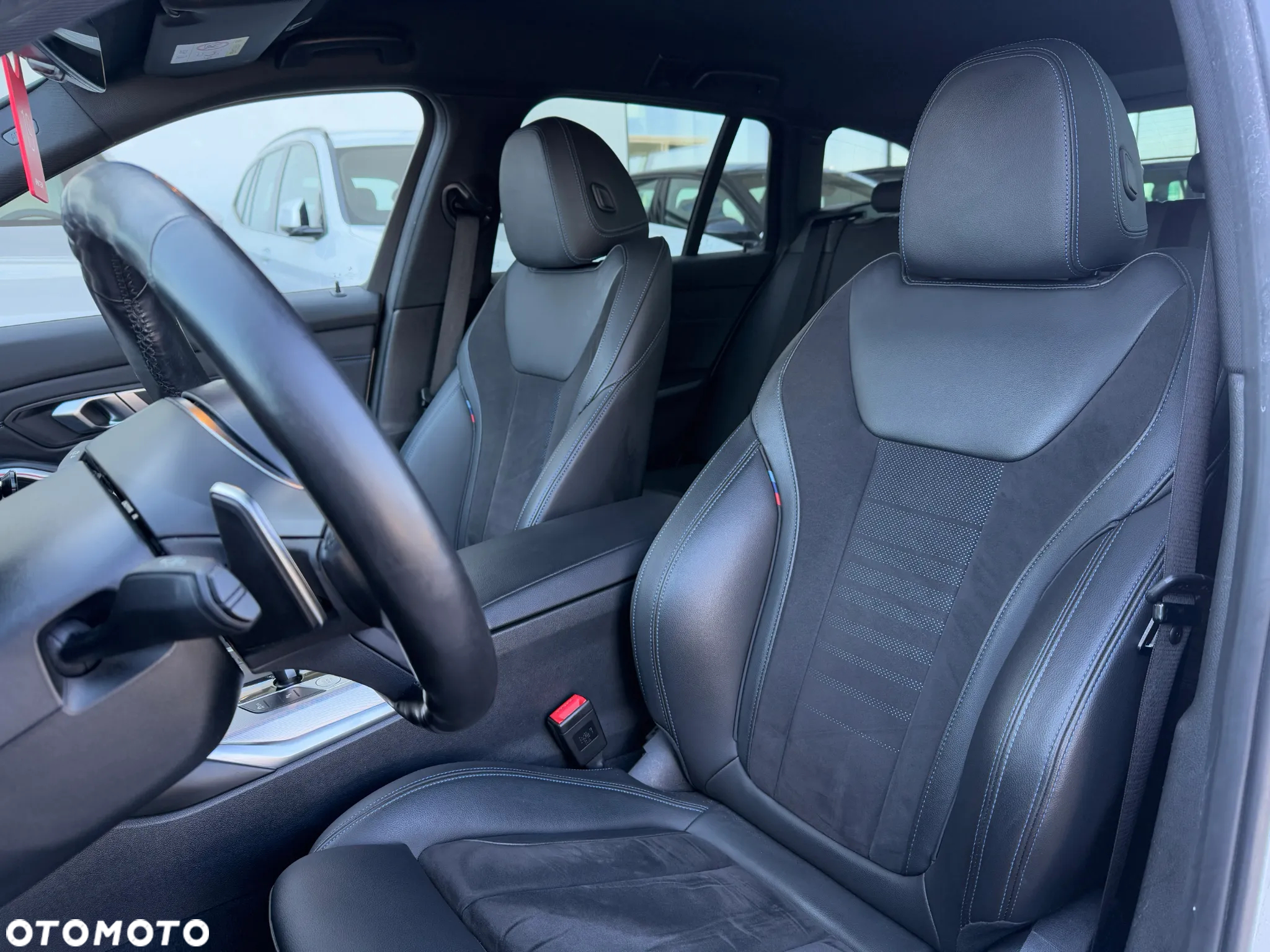BMW Seria 3 320d xDrive M Sport sport - 21