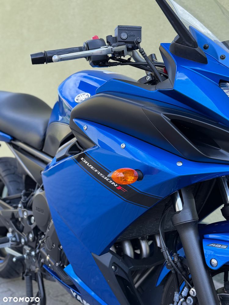 Yamaha XJ - 4