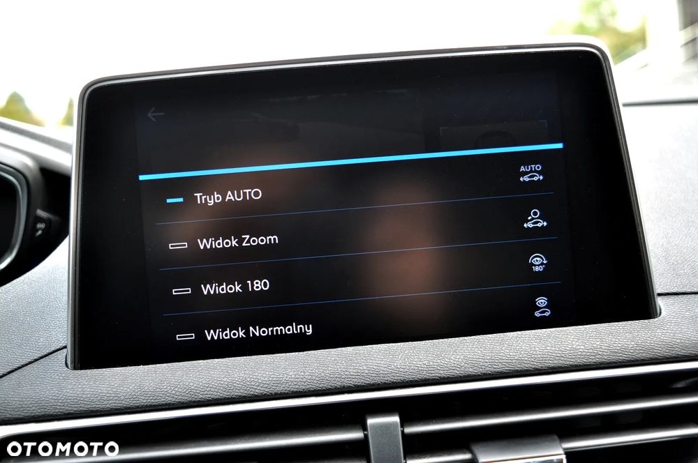 Peugeot 3008 1.2 PureTech Allure S&S - 24