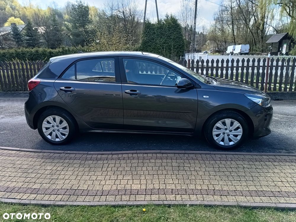 Kia Rio 1.2 M - 4