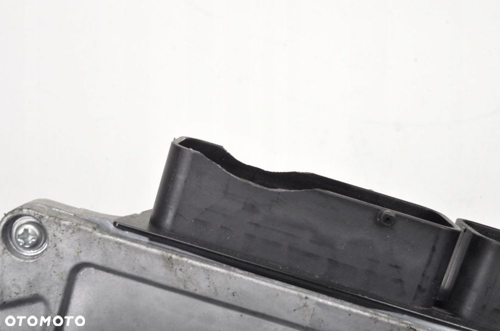 MAZDA CX-30 2.0 16V STEROWNIK SILNIKA HF0118881A - 3