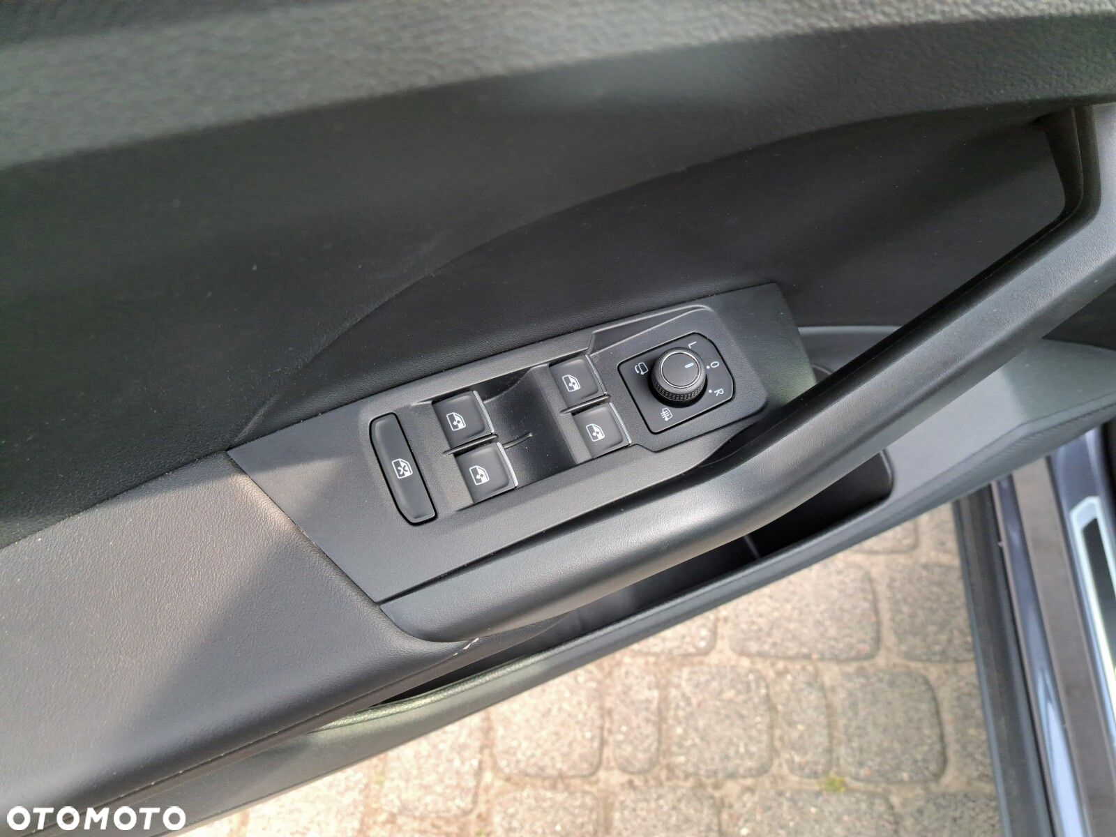 Volkswagen T-Cross 1.5 TSI ACT R-Line Plus DSG - 13
