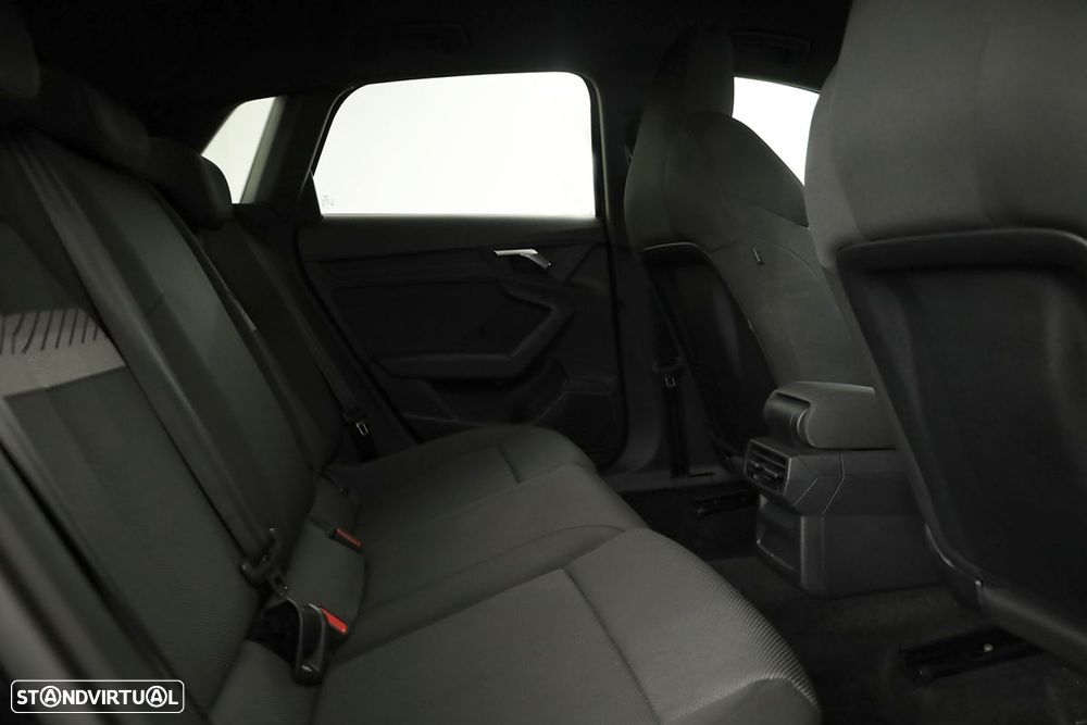 Audi A3 Sportback 45 TFSIe S line - 22