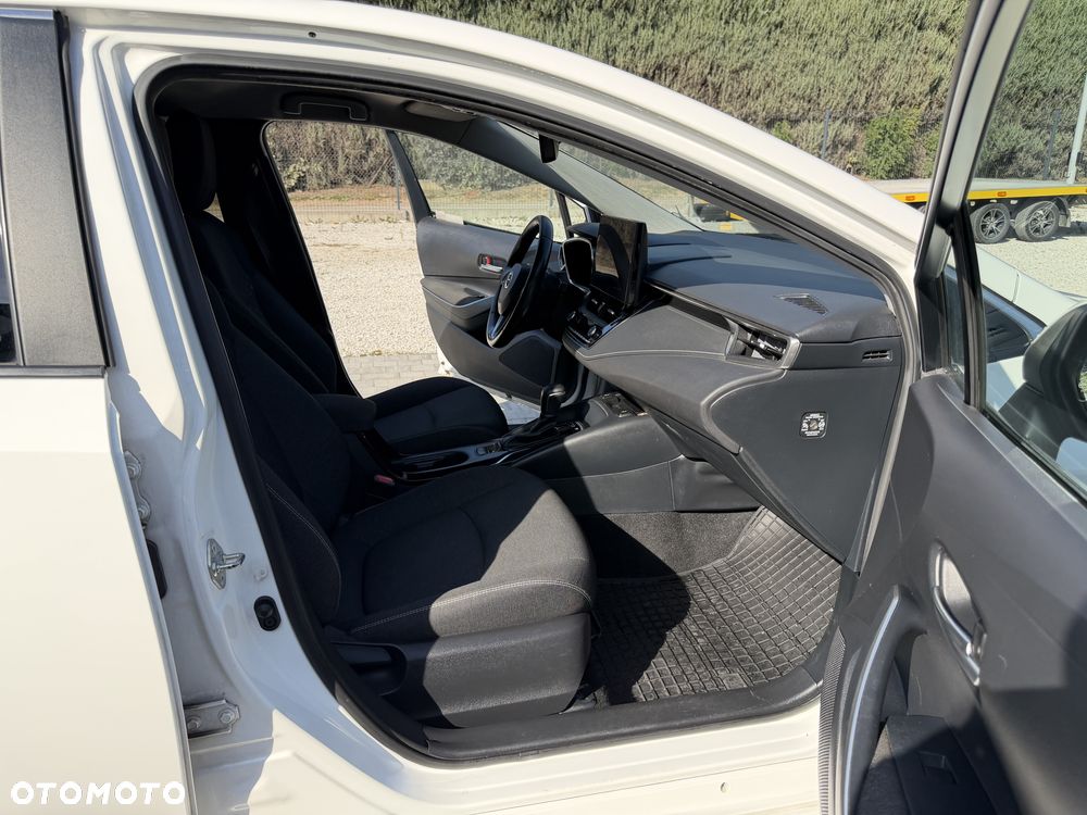 Toyota Corolla 1.8 Hybrid Comfort - 16