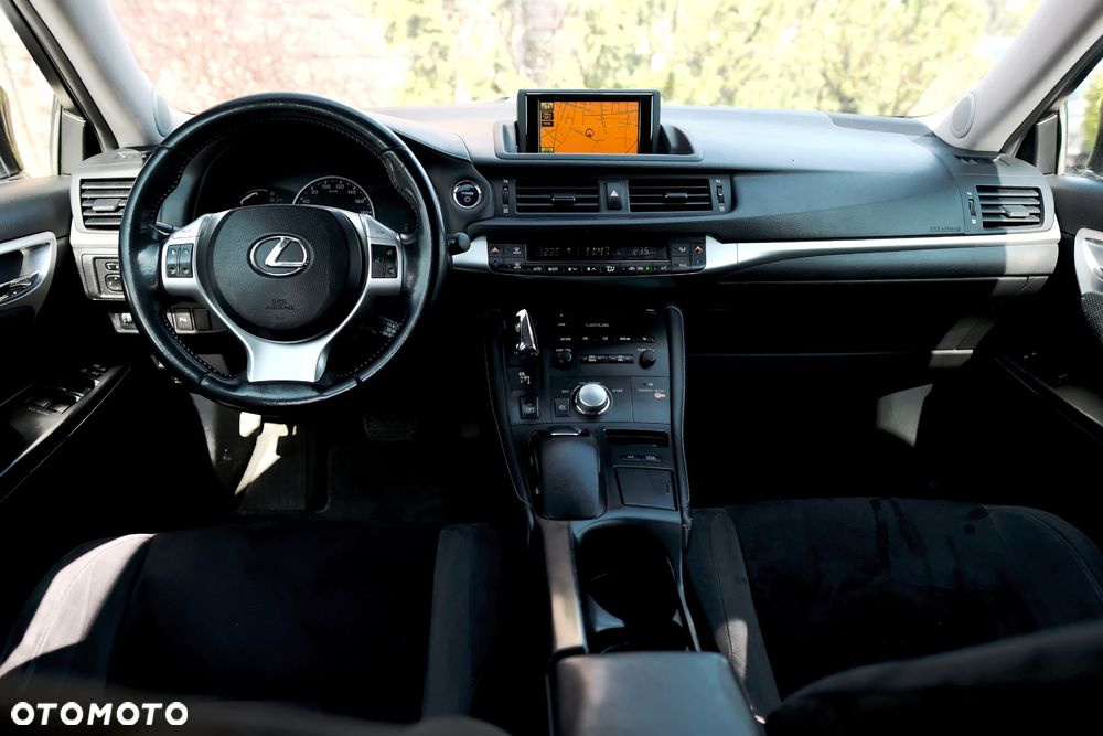 Lexus CT 200h F Sport - 12