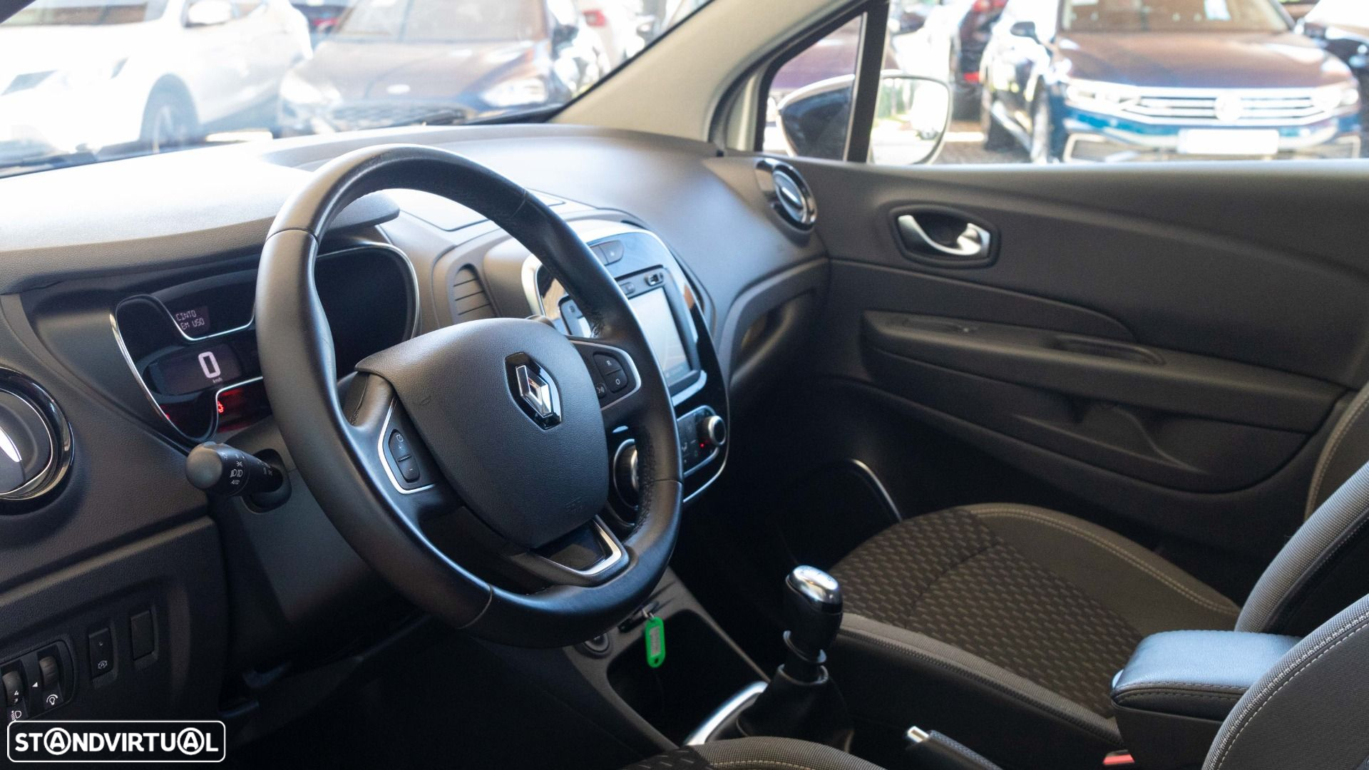 Renault Captur 1.3 TCe Exclusive - 4