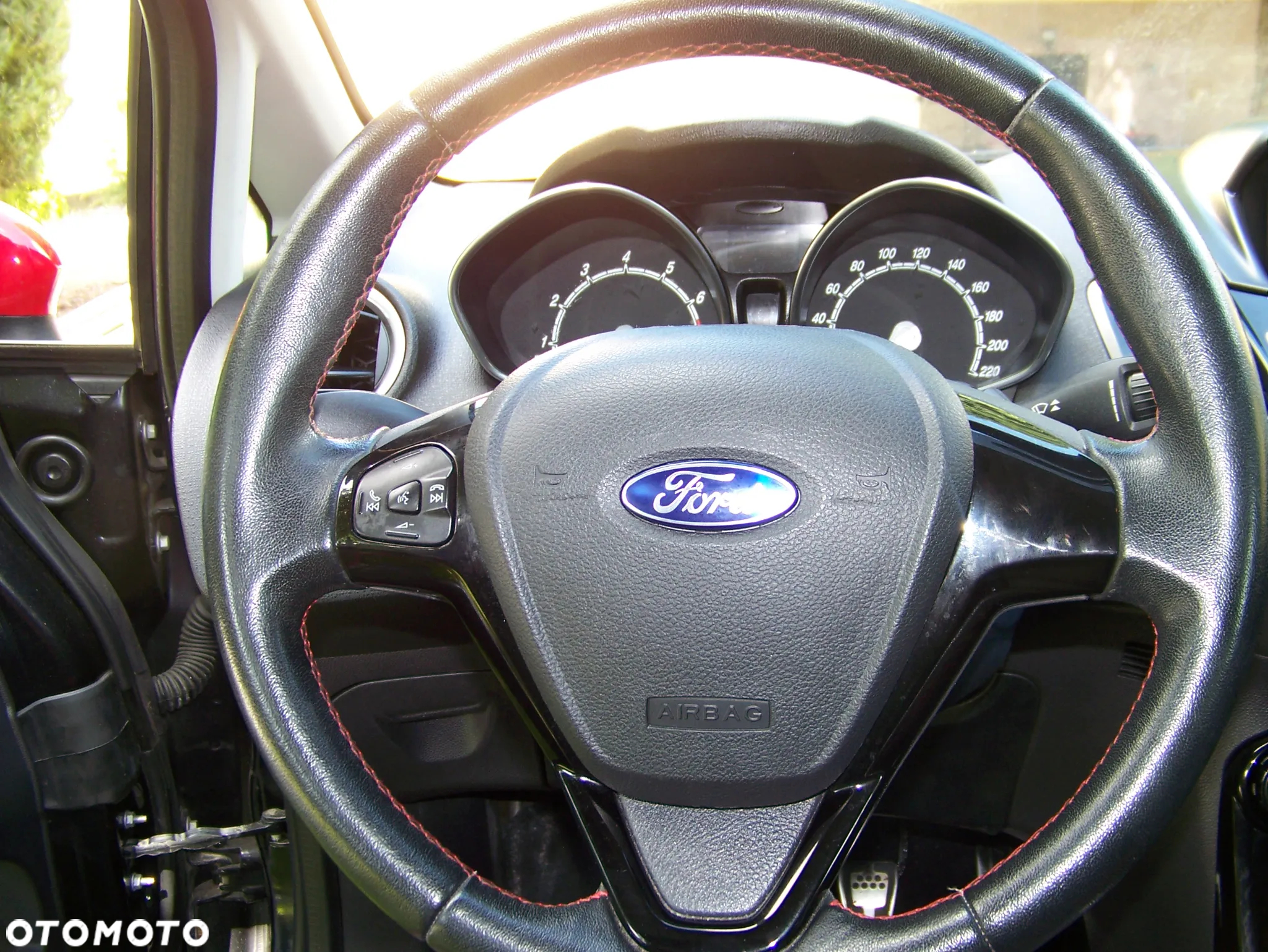 Ford Fiesta - 22