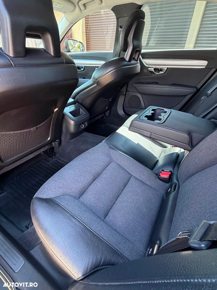 Volvo S90 - 11