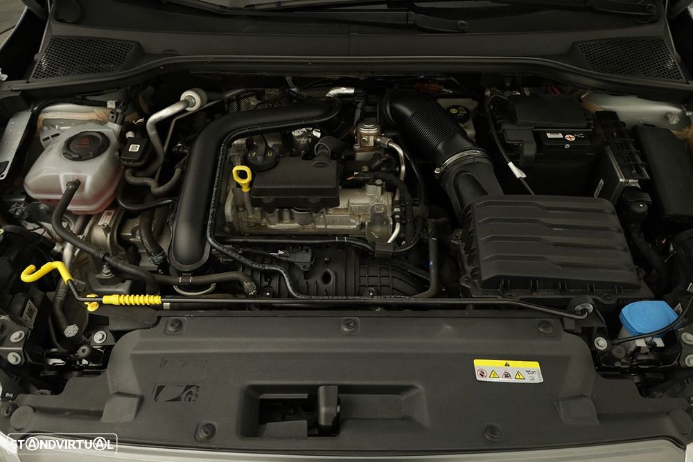 SEAT Arona 1.0 TSI FR - 23