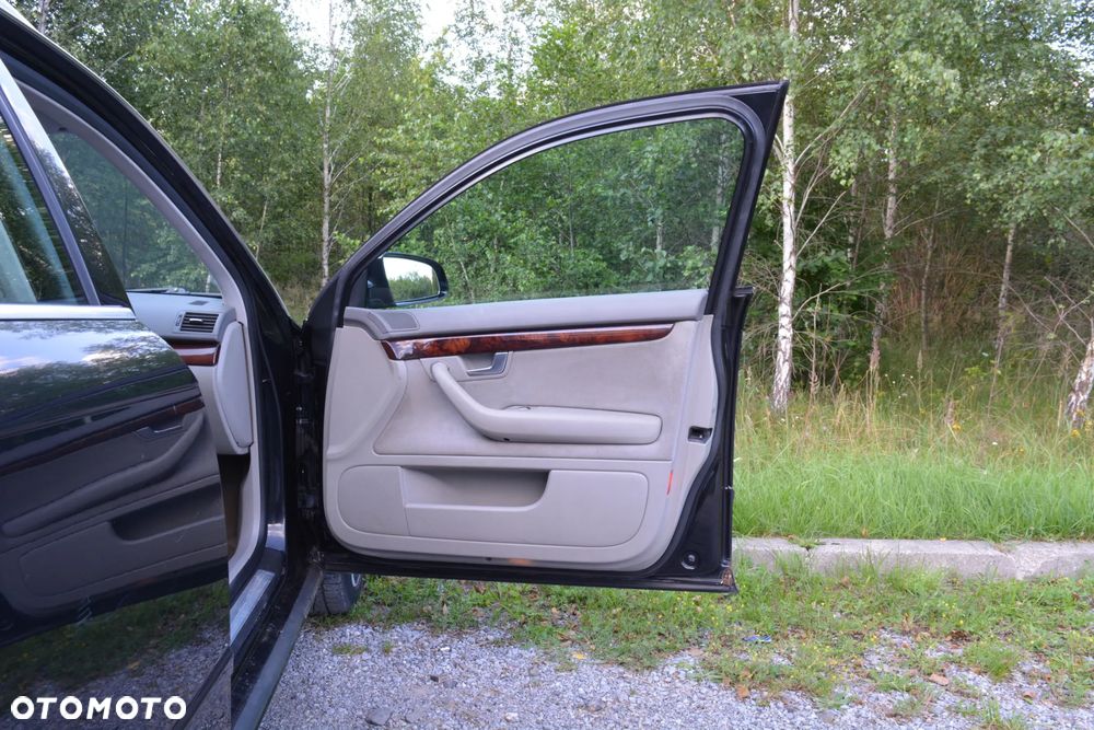 Audi A4 Avant 2.5 TDI - 16