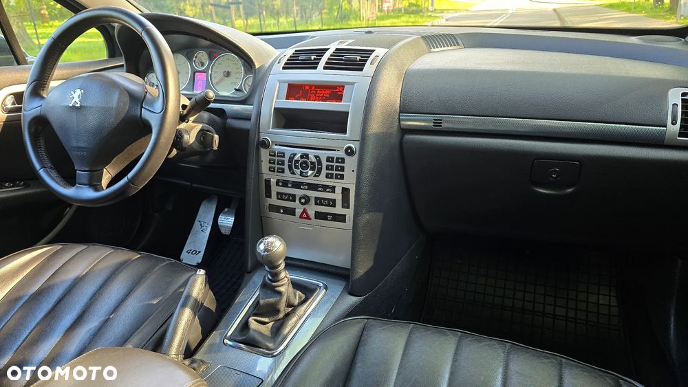 Peugeot 407 2.2 HDI Platinum - 11