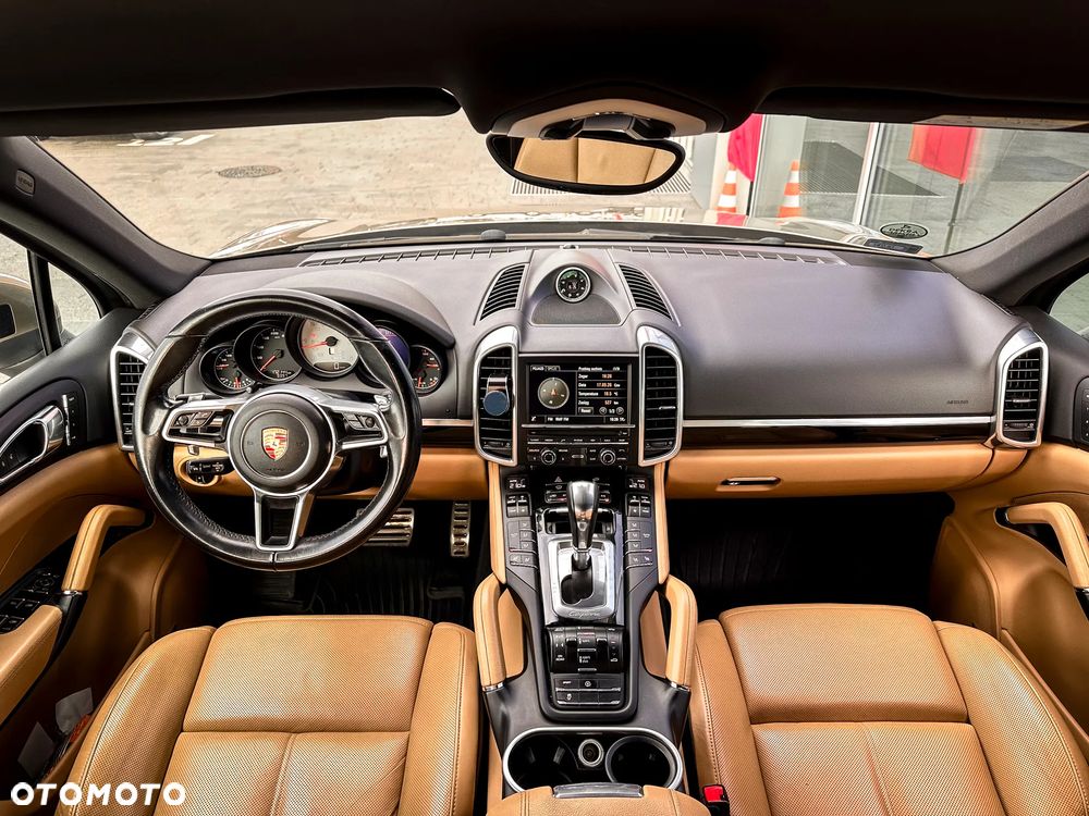 Porsche Cayenne S Diesel - 10