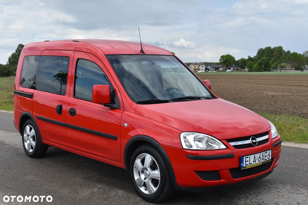 Opel Combo Tour Color Edition - 14